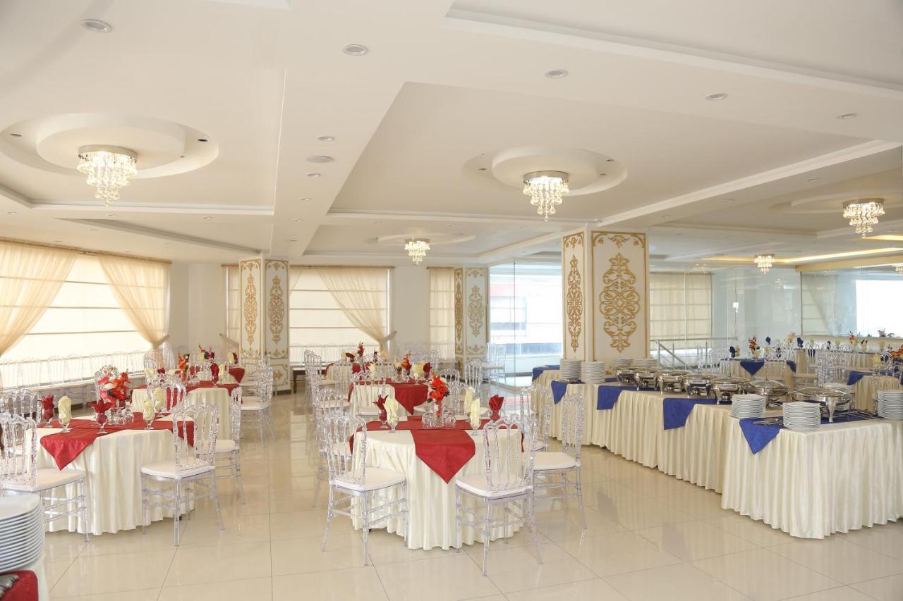 Grand Mongolia Hotel Равалпинди Экстерьер фото